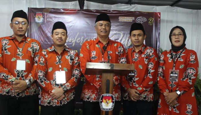 Hari Kedua Pendaftaran, KPU Blora Terima Dua Bapaslon Bupati dan Wakil Bupati Blora