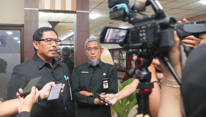Pemprov Jateng Salurkan 7 Juta Liter Air Bersih ke Ratusan Ribu Warga Terdampak Kekeringan