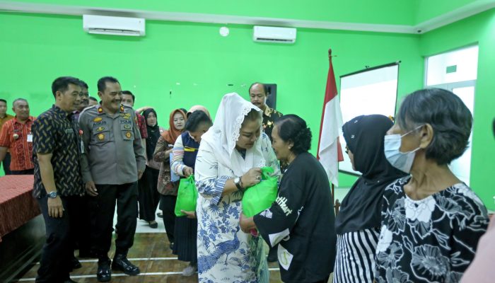 Pemkot Semarang Salurkan BLT DBHCHT, Berharap Bisa Tingkatkan Kesejahteraan