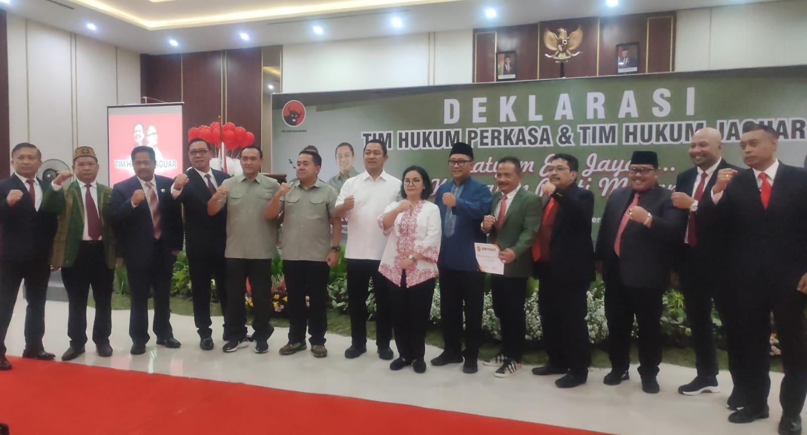 128 Advokat Kota Semarang Dukung Pasangan Agustina - Iswar di Pilwalkot 2024