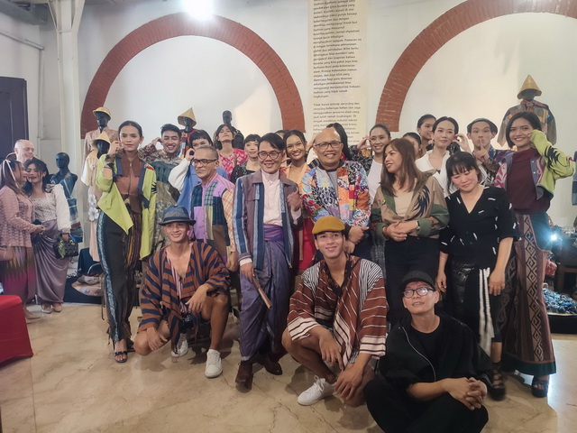 Pikat Wastra Nusantara Kenalkan Desain Fashion UMKM dan IKM Agar Naik Kelas