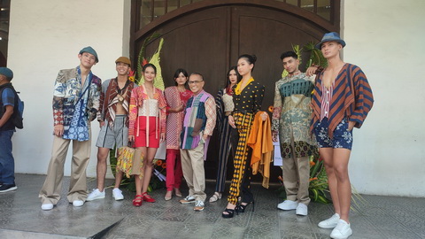Pikat Wastra Nusantara Kenalkan Desain Fashion UMKM dan IKM Agar Naik Kelas