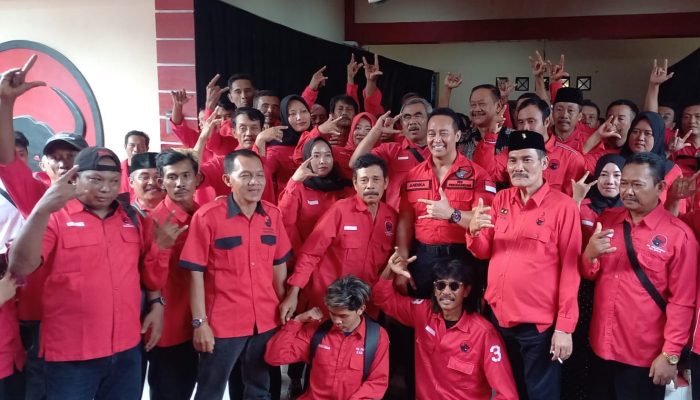 Sambangi DPC PDIP Blora Naik Rantis Maung, Andika Perkasa: Mari Menangkan Pilgub dan Pilbup