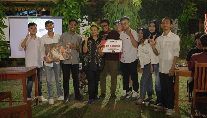 Walking Tour Beri Aku Sepuluh Pemuda Magelang: Mengenalkan Sejarah Bung Karno dengan Cara Unik