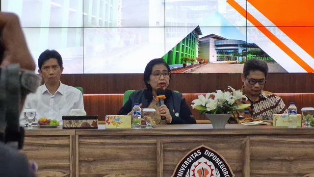 Anggota Komisi IX DPR RI Fraksi NasDem, Irma Suryani Chaniago