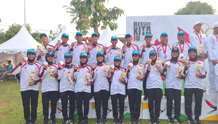 Sempat Diremehkan, Drumband Jawa Tengah Sabet 7 Medali di PON 2024