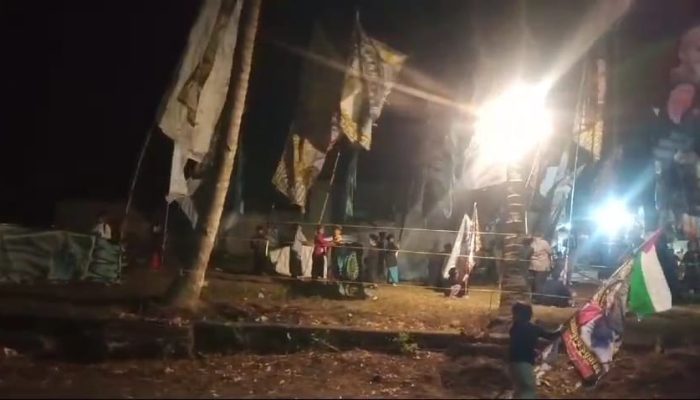 Semarak Maulid Nabi di Magelang, Warga Kibarkan Atribut Bendera Besar Sembari Bersalawat