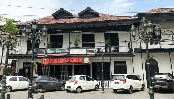 5 Tempat Makan di Semarang Cocok Buat Ngumpul Bersama Keluarga, Sudah Pernah Mampir?