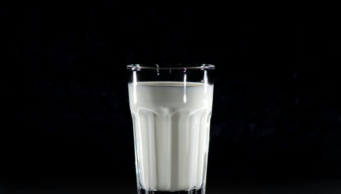 Susu Ikan: Apa Kelebihannya Dibanding Susu Sapi?