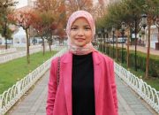Almira Bastari