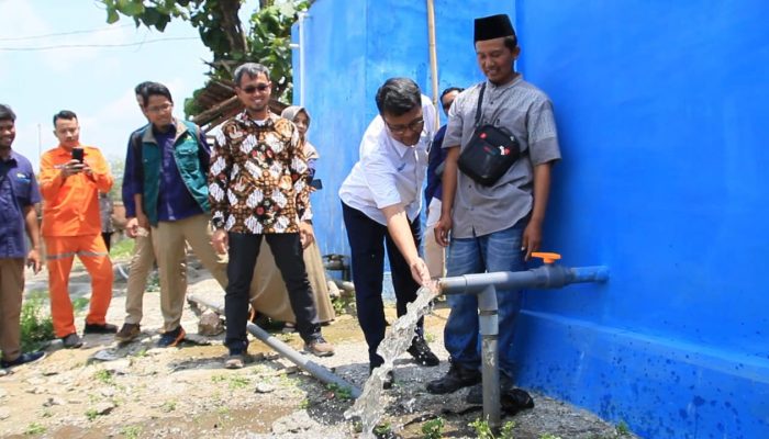 PLN Peduli Salurkan Bantuan, Warga Payaman Blora Kini Tak Lagi Kekurangan Air Bersih
