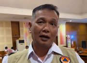 Video Banjir Mengancam, Warga Diminta Siap Selamatkan Barang Berharga