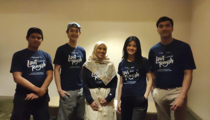 Film Laut Tengah, Kisah Cinta, Pendidikan dan Poligami Dari Sisi Berbeda