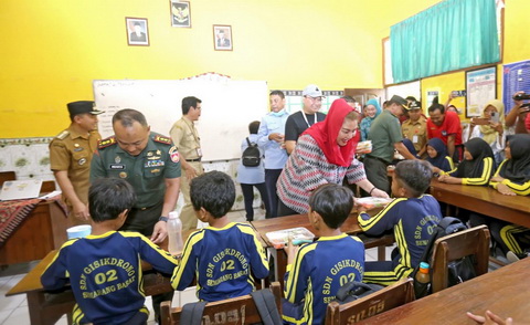 Pemkot Semarang Gelar Simulasi Makan Siang Kekinian dan Bergizi, Ini Menunya
