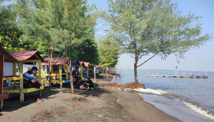 Pantai Tirang Semarang Bakal Jadi Area Publik, Akses Masuk dan Infrastruktur Akan Dibenahi