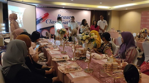 Aston Inn Pandanaran Semarang Gelar Corporate Gathering Beauty Class