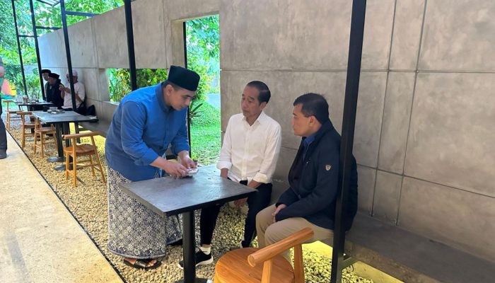 Bakal Blusukan di Jawa Tengah, Jokowi soal Paslon 02 Pilgub: Saya Sama Pak Luthfi itu Teman Lama