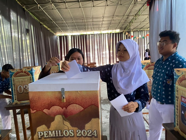 Pemilos SMAN 3 Semarang