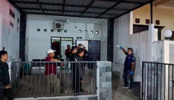 Wanita di Semarang Tewas Ditusuk di Kamar Kosnya oleh Pria Misterius, Ini Kata Saksi Mata
