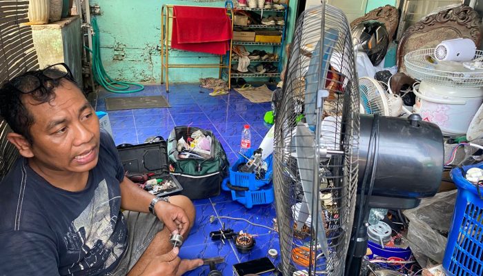 Gerah Pol! Cuaca Panas Gak Karuan, Servis Kipas di Kota Semarang Banjir Orderan: Sampai 7 Unit Sehari