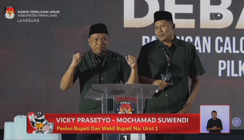 Sampaikan Visi-Misi di Debat Pilbup Pemalang, Vicky Prasetyo Nyanyikan Sepenggal Lirik Lagu Gombloh