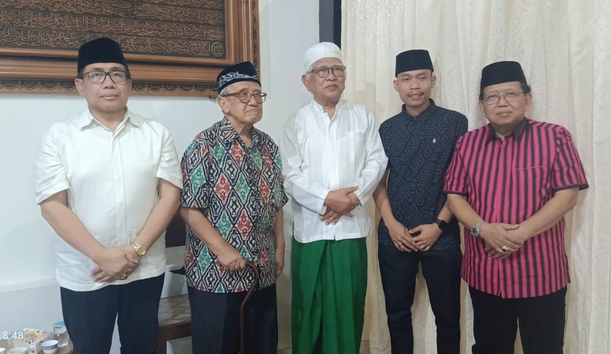 Ketua Tim Pemenangan Andika-Hendi, KH dr. Umar Wahid