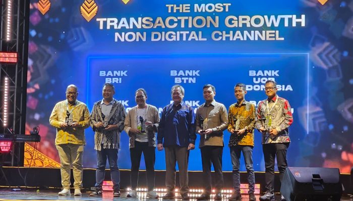 Bank Jateng Raih Penghargaan The Most Transaction Growth Non Digital Channel