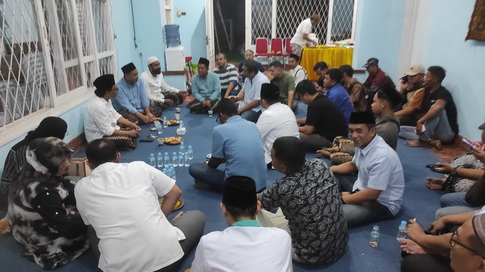 posko pemenangan Ahmad Luthfi-Taj Yasin