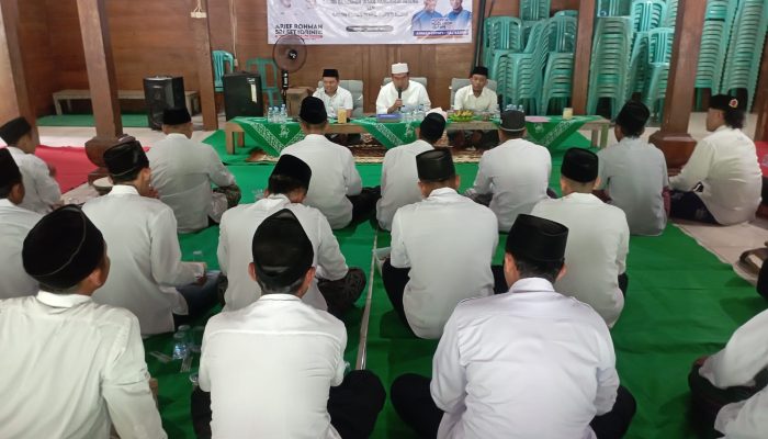 Komunitas Peci Ireng Blora Dukung Cagub Luthfi-Yasin dan Cabup Arief-Rini