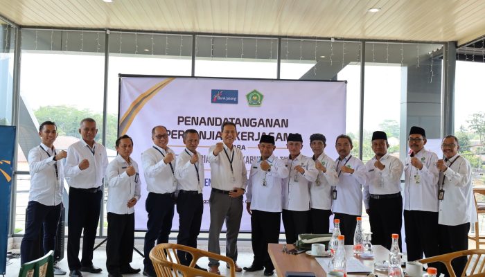 Bank Jateng dan Kemenag Kabupaten Temanggung Tandatangani MoU Pembayaran Tunjangan Kinerja