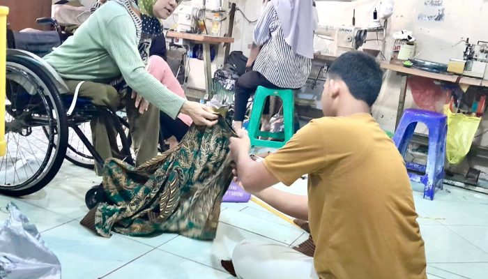 Butik Ida Modiste Semarang: Berdayakan Penyandang Disabilitas, Pelanggannya Ganjar hingga Mbak Ita!