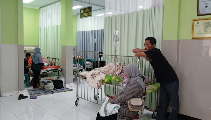 Ruang IGD RSUD Blora Penuh Pasien Demam Berdarah, Melonjak Sejak Masuk Musim Penghujan