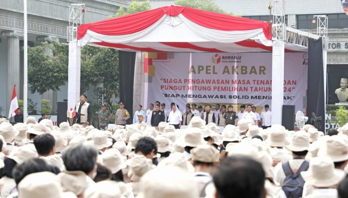 Bawaslu Semarang Gelar Apel Akbar, Waspadai Politik Uang di Masa Tenang Pemilu