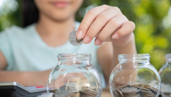 Tolak Kenaikan Tarif PPN jadi 12 Persen, Anak Muda Serukan Frugal Living: Cari Kerja Susah, Gaji Tak Pasti