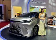Lexus LM 500h