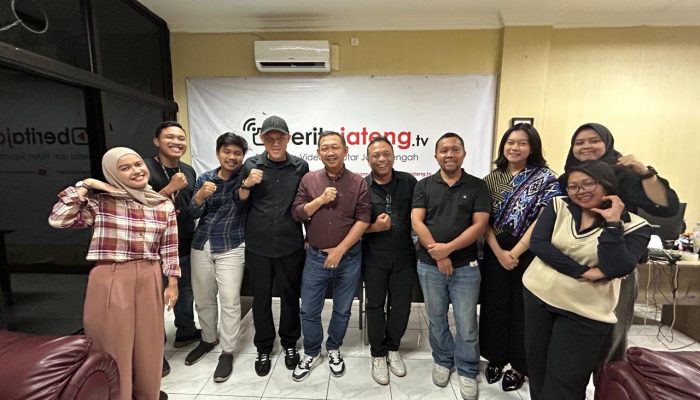 Ngangsu Kawruh beritajateng.tv Bareng COO Kapanlagi Network dan CEO Beritajatim.com, Sharing Kiat Kelola Media Lokal