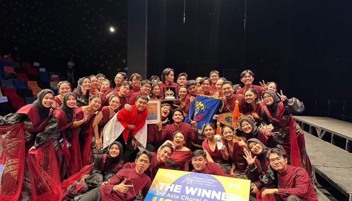 Top! Paduan Suara Mahasiswa Teknik Undip Juara Asia di Malaysia