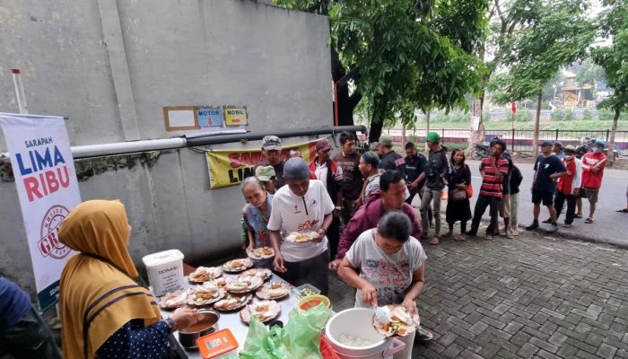 Ambil Sepuasnya Cuma Bayar Goceng! Begini Cara Unik Warga Semarang Bersedekah Lewat ‘Sarapan Lima Ribu’