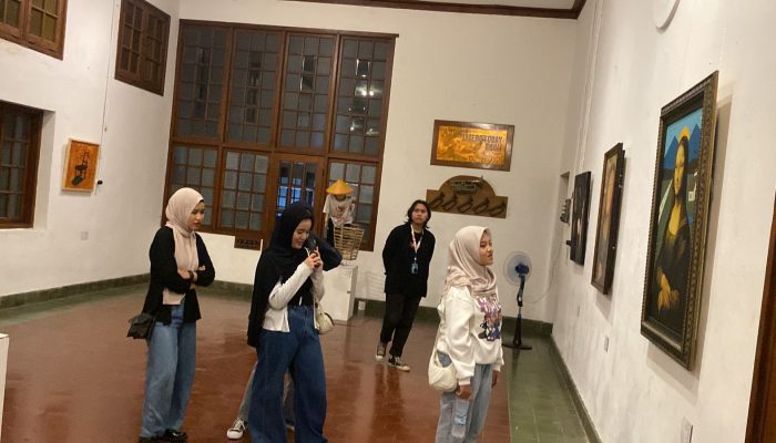 Uniknya Pameran Seni “Amor 2” Besutan Mahasiswa Unnes, Serentak di 3 Lokasi Berbeda