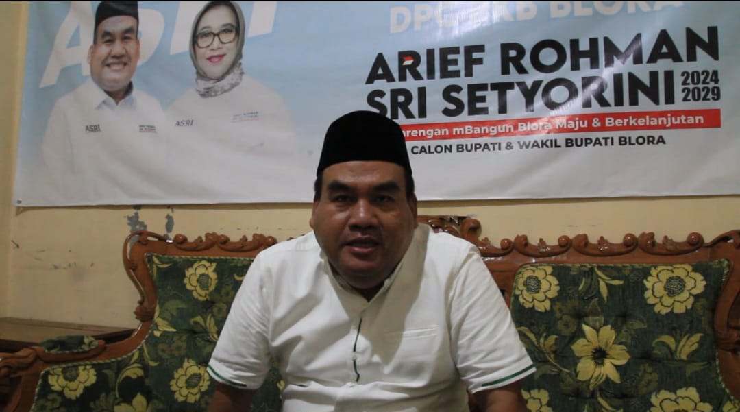 Calon Bupati Blora Arief Rohman meraih kemenangan sementara dari hasil quick count Pilkada 2024. // ASRI (Heri/beritajateng.tv)