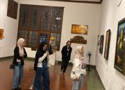 Pameran Amor 2 di Gedung Monod Diephuis & Co, Jumat, 15 November 2024.