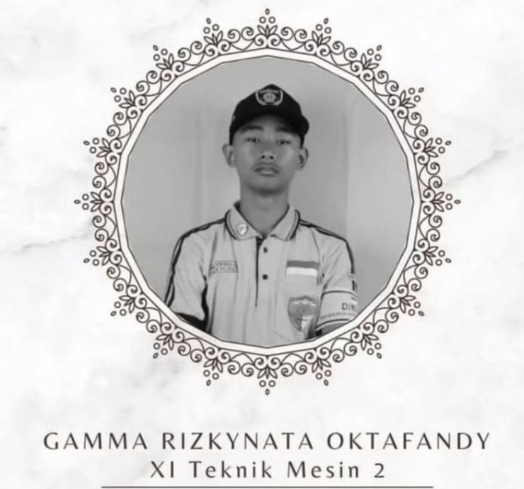 Peluru Gamma Polisi Gamma Rizkynata Oktafandy, mahasiswa duduk di kursi kelas XI Teknik Mesin 2 SMKN 4 Semarang. (Instagram/@smkn4semarang)