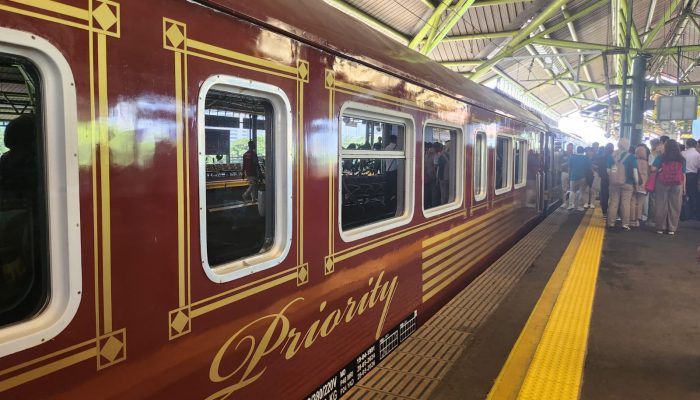 Yuk Rasakan Pengalaman Berlibur Istimewa dengan Kereta Java Priority di Nataru 2024/2025