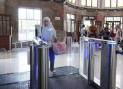 Inovasi Face Recognition di Stasiun Semarang Poncol, Permudah Boarding untuk Liburan Nataru