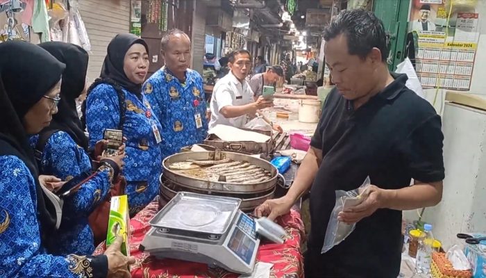 Sidak Keamanan Pangan di Semarang Jelang Nataru, Temukan Zat Berbahaya Formalin dan Pestisida