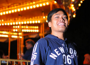 lebah ganteng