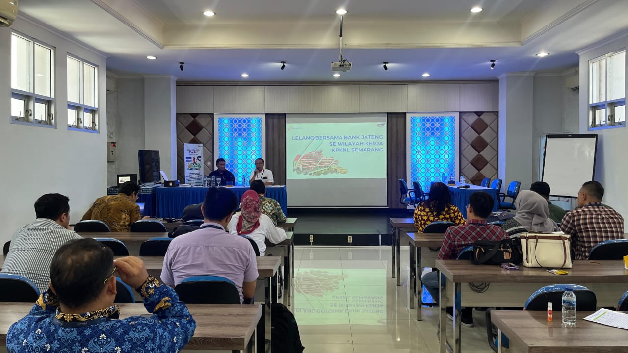 Pelaksanaan bersama se-wilayah kerja Kantor Pelayanan Kekayaan Negara dan Lelang (KPKNL) Semarang di Kantor Bank Jateng Cabang Salatiga, Jumat, 29 November 2024. (Bank Jateng)