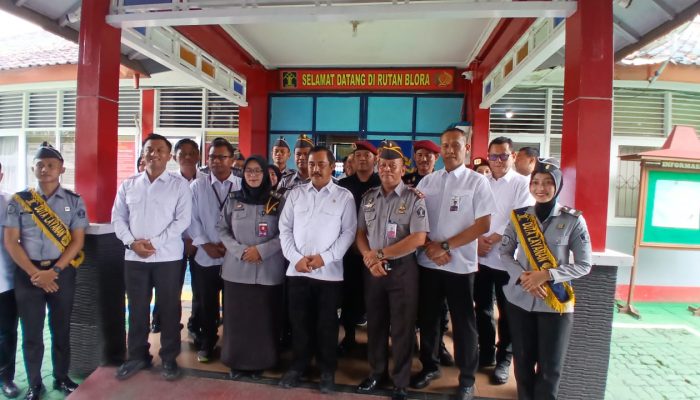 Monitoring di Rutan Blora, Menteri Imigrasi dan Pemasyarakatan Komitmen Berantas Narkoba