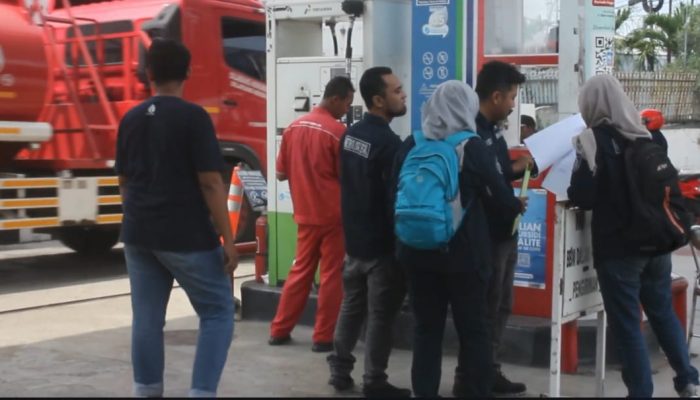 Jelang Nataru 2025, UPTD Metrologi Legal Dindagkop UKM Sidak di Sejumlah SPBU