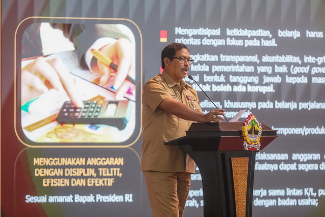 Pj Gubernur Jateng nana sudjana